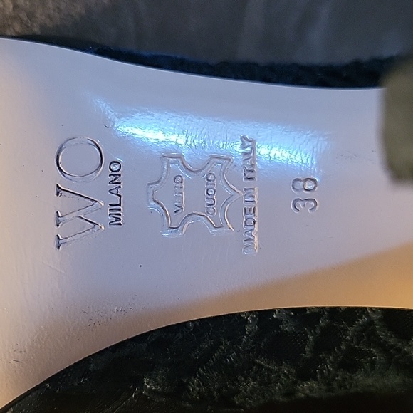 Black booties - Picture 5 of 9